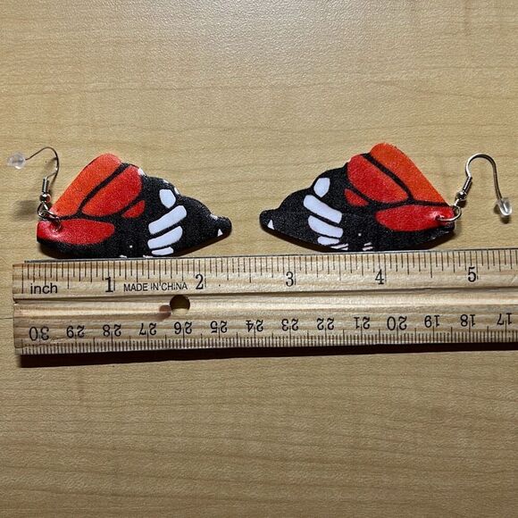 Monarch Butterfly Wing Earrings - Picture 2 of 3